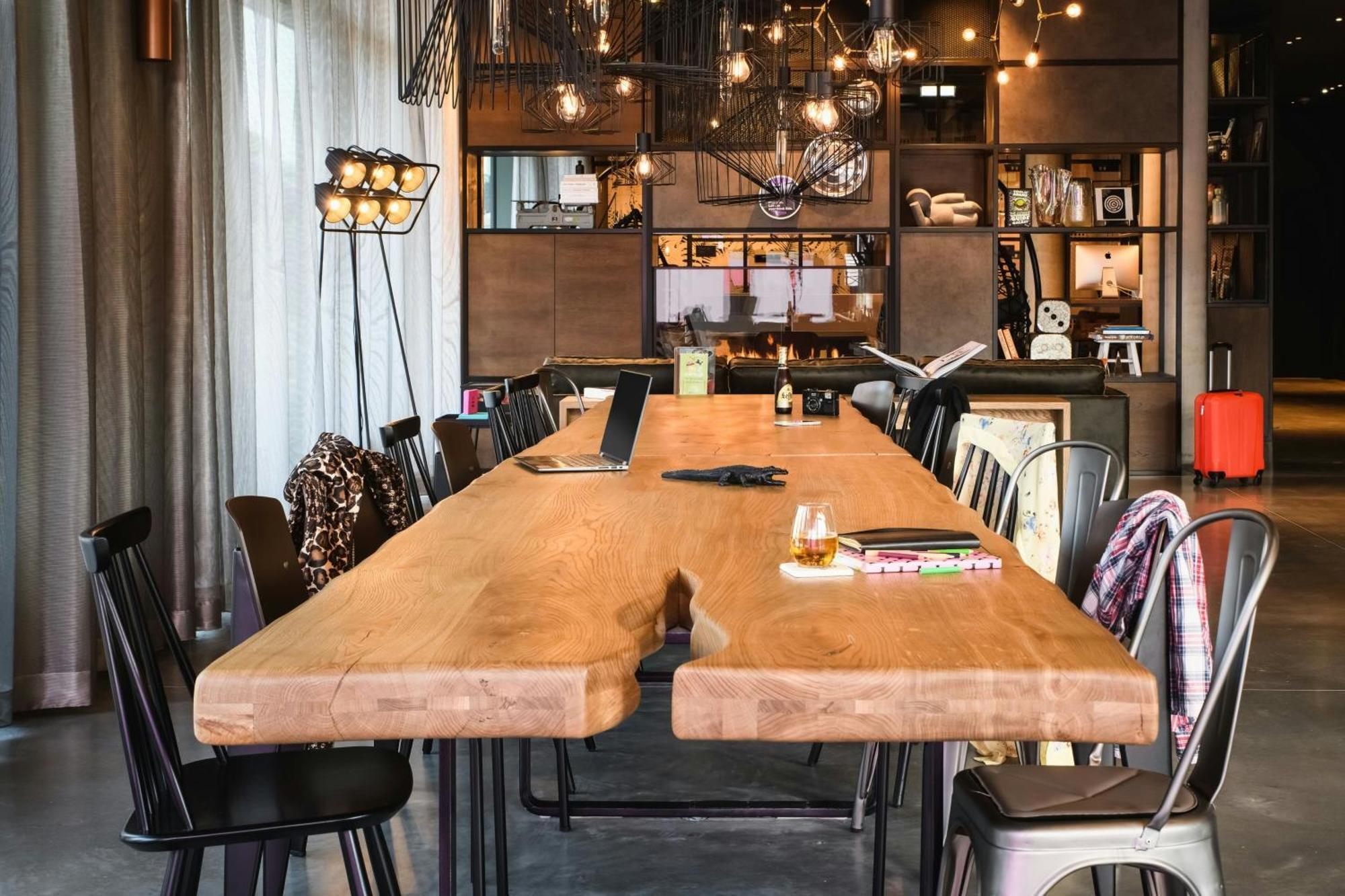 Moxy Stuttgart Feuerbach Hotel Kültér fotó